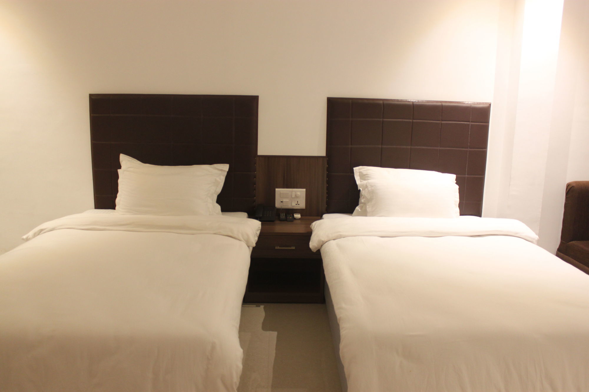 Niranjana Hotel Bodhgaya Pokoj fotografie